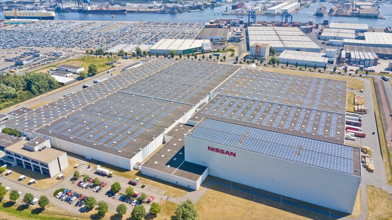 Nissan faz funcionar o maior telhado solar coletivo dos Países Baixos