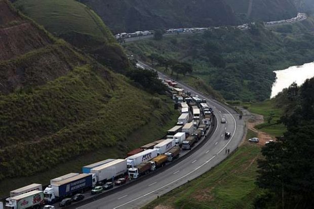 Rodovias a serem concessionadas podem financiar Dnit