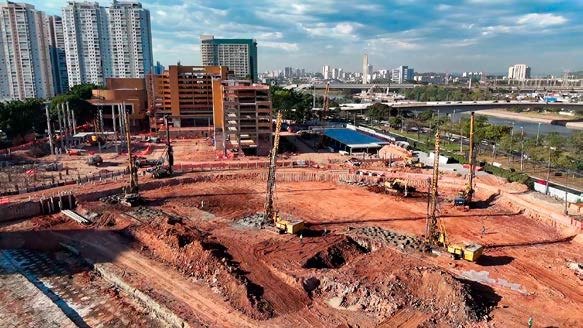 Construção de clube com mais de 70 mil metros quadrados